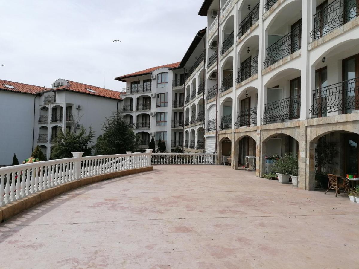 Triumph Holiday Village Sveti Vlas Exteriér fotografie